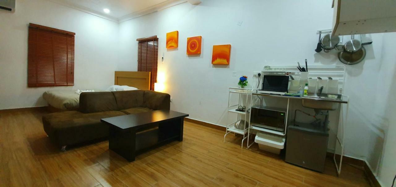 Taverna Lounge&Boutique Hotel Port Harcourt Extérieur photo